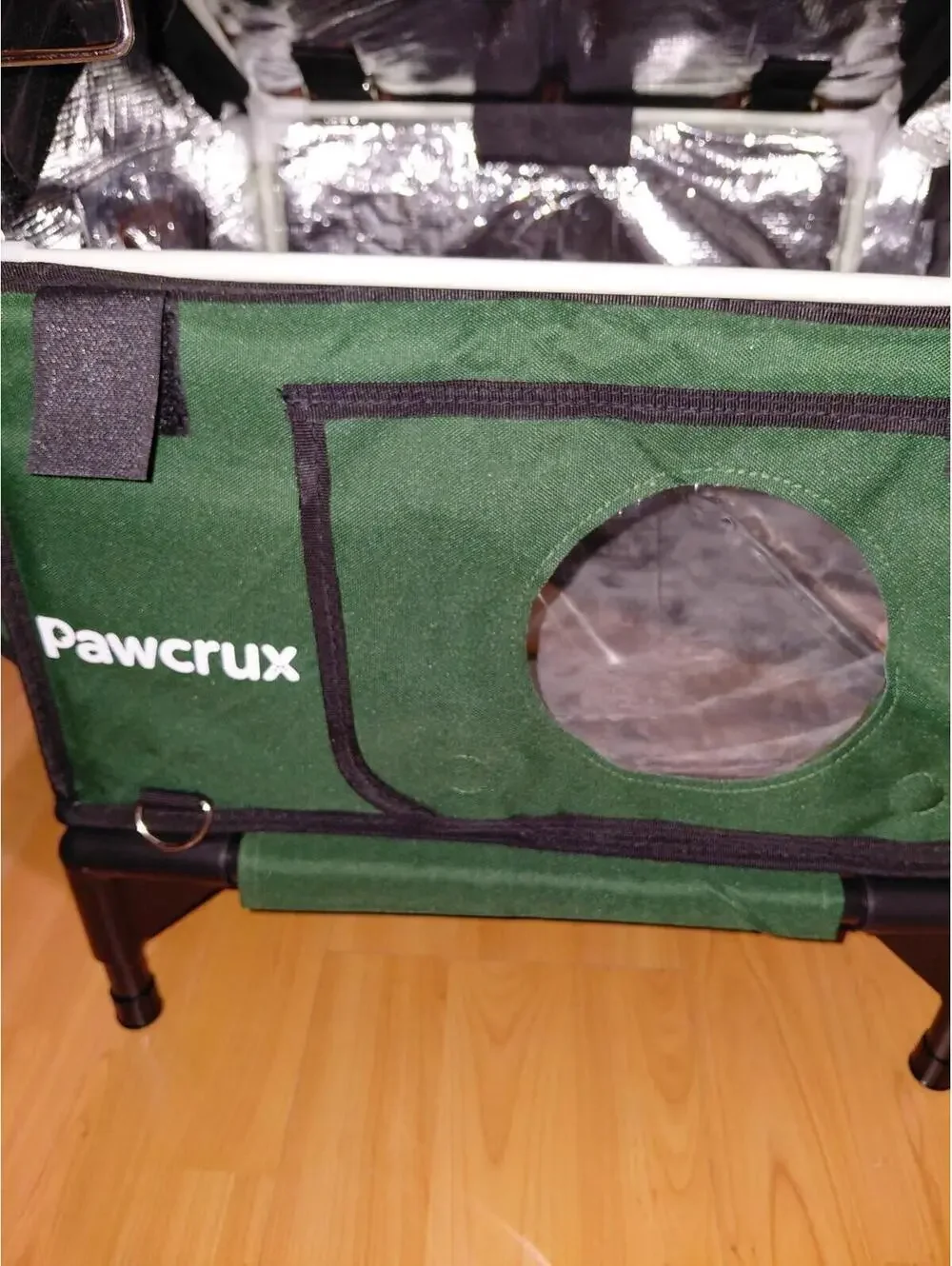 Pawcrus Elevated heated cat house indoor outdoor New In Box This One Is Mine